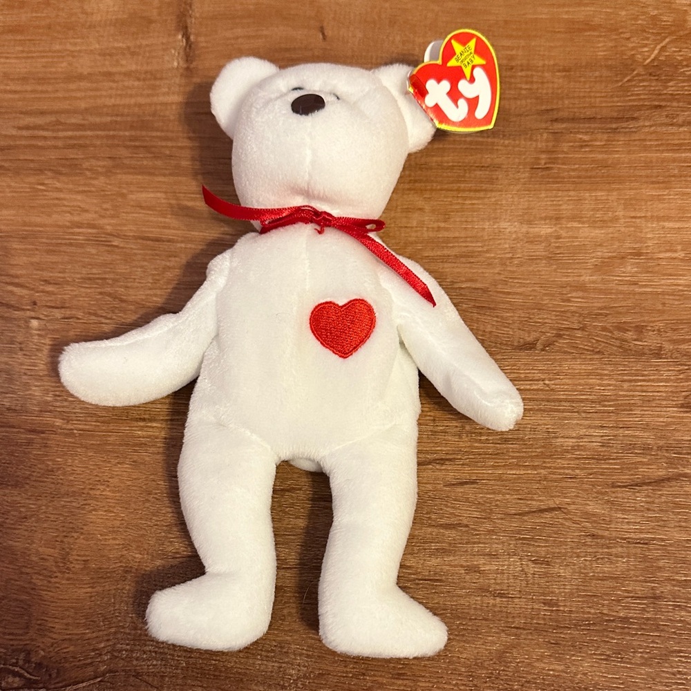 EXTREMELY RARE TY VALENTINO plush bear with errors-filled with P.V.C pellets